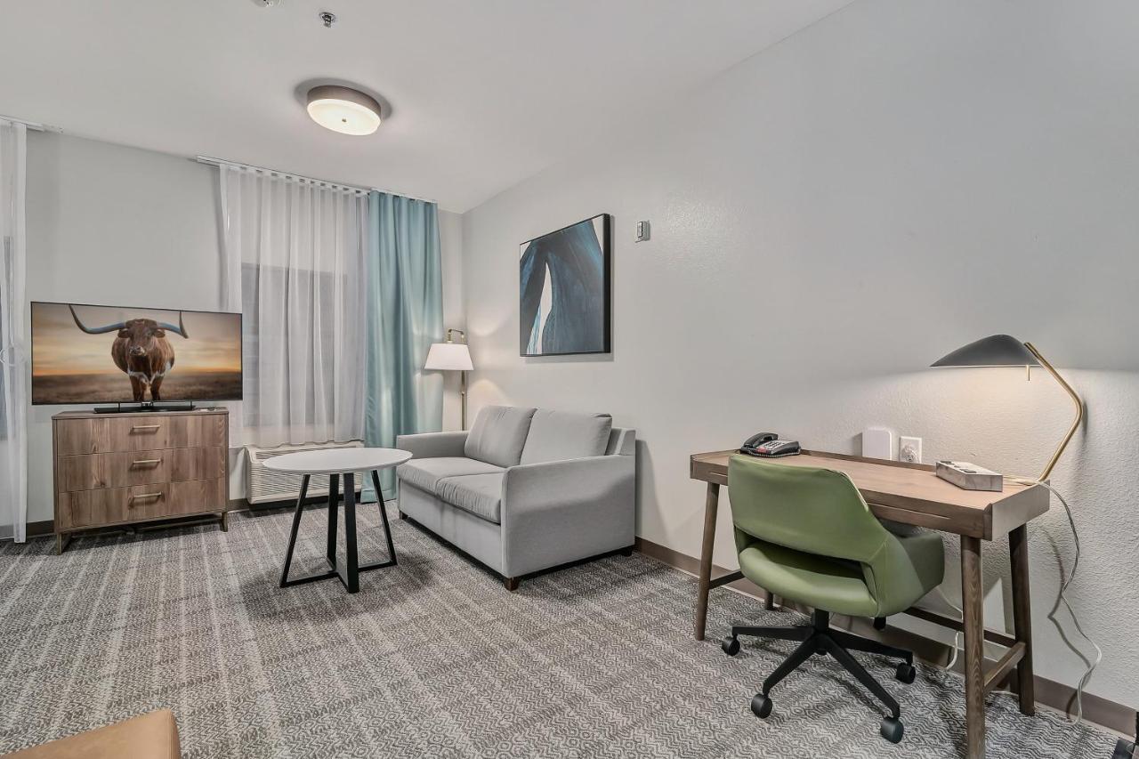 Hotel Staybridge Area By Ihg