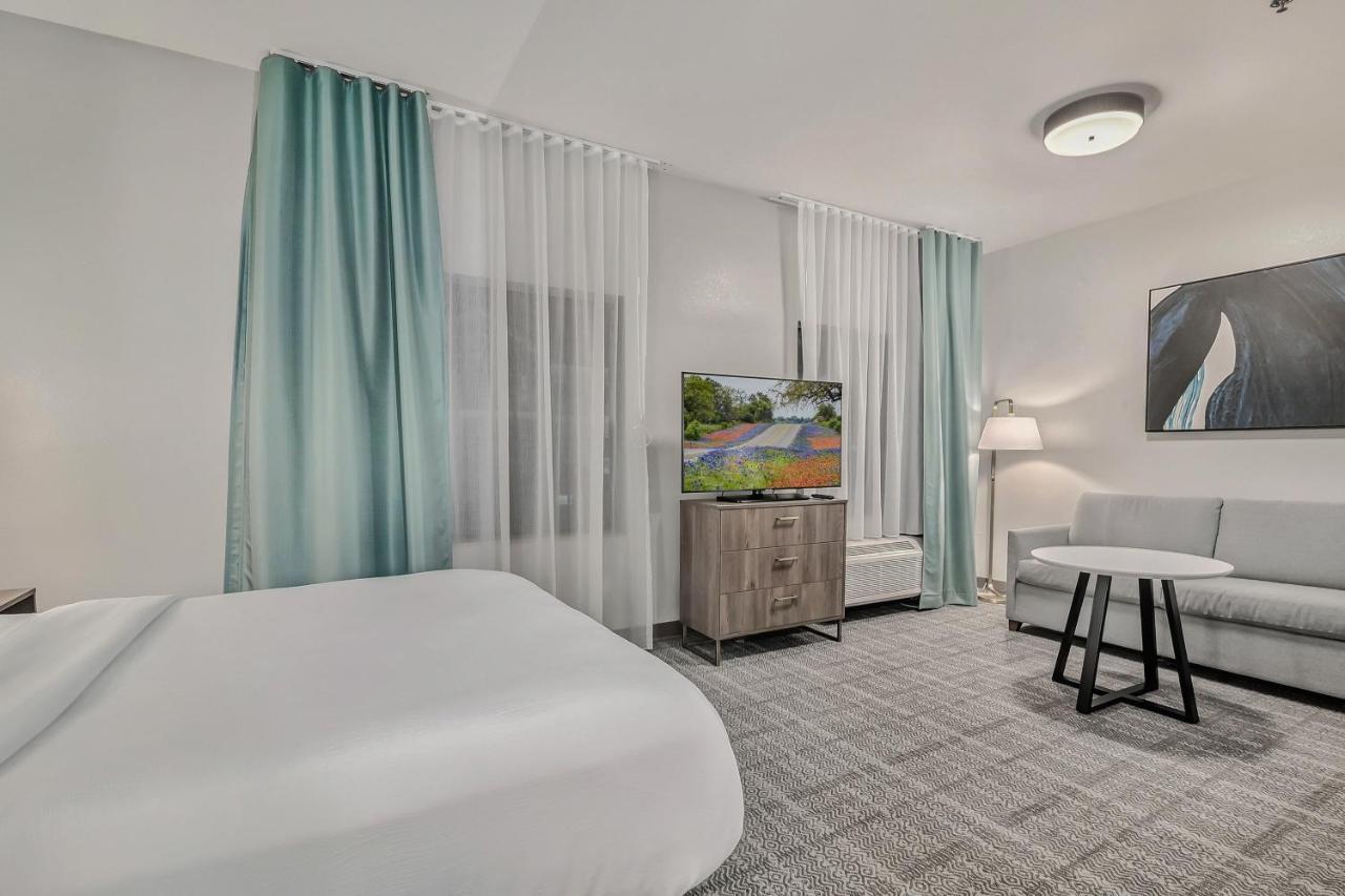 Hotel Staybridge Area By Ihg